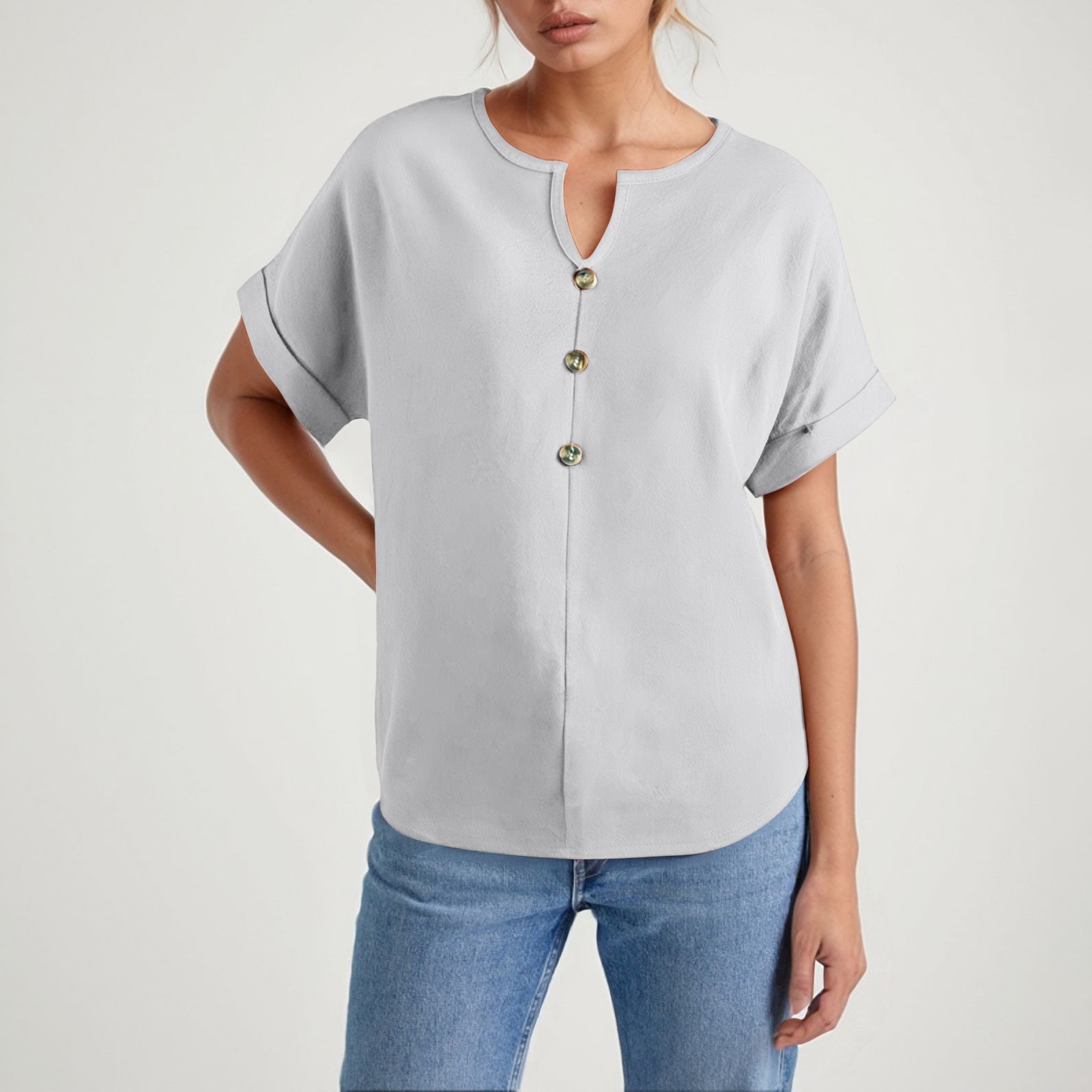 thumbnail image 2 of Camiseta de manga corta con cuello en V y botones para mujer - Top informal de color liso - Botones en la parte delantera, ajuste holgado - Para todas las estaciones, 2 of 5